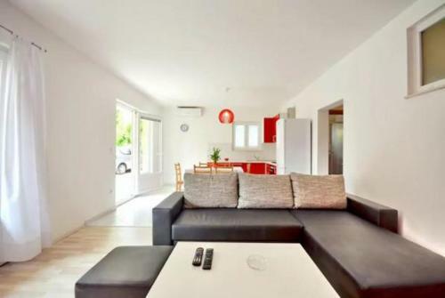 Apartment Simun