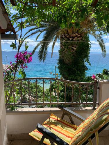 Apartamento Bouganville Seafront Studio
