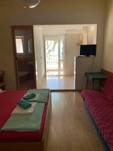 Apartamento Bouganville Seafront Studio