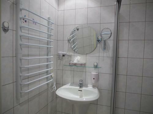 Hostal Altes Teichhaus - Pension Ottendorf-okrilla