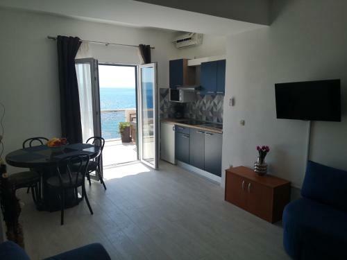 Apartmani California II