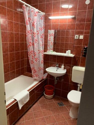 Apartmani California