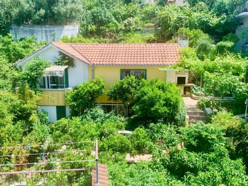 Apartamento Garden Bungalow By The Sea