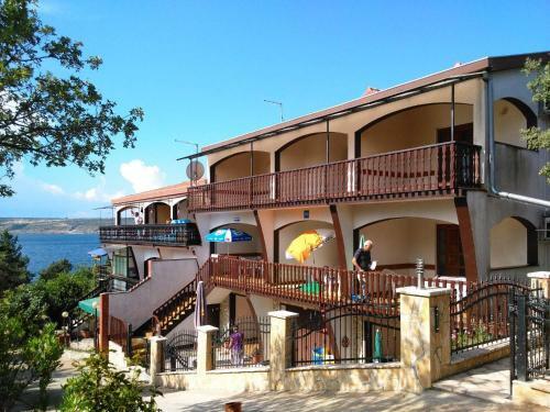 Apartments Delfin
