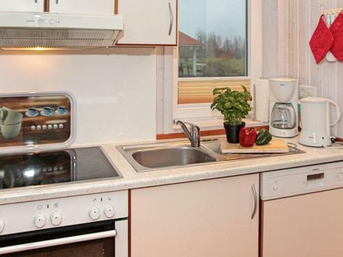 Two-bedroom Holiday Home In Otterndorf 6