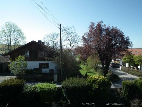 Sunny Apartment In P�hl