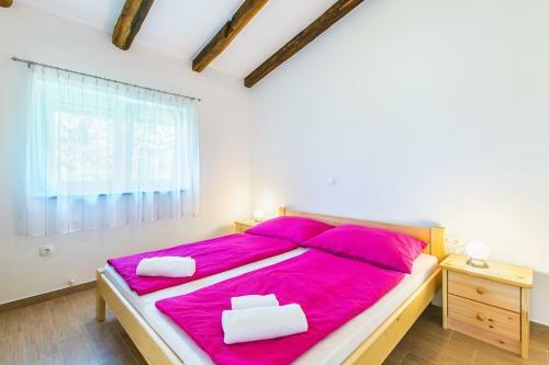 House Niko For 8 To 10 People