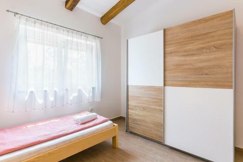 House Niko For 8 To 10 People