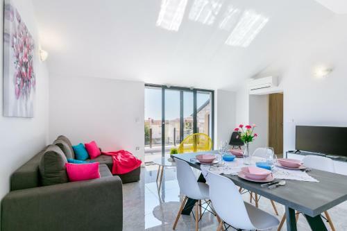 Apartments Nevia