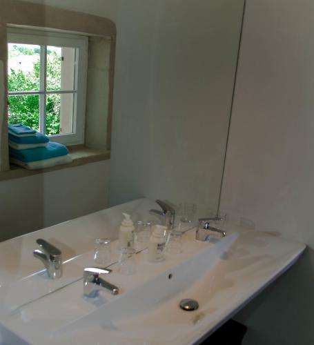 Hostal La Mouti�re