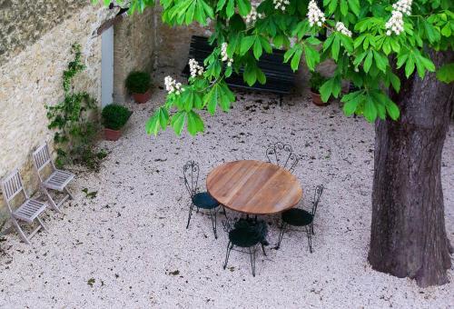 Hostal La Mouti�re