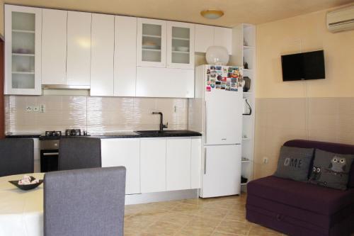 Apartment Apartman Ruza