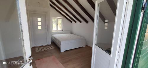 Secluded Family Friendly House Skrip, Brac - 18944