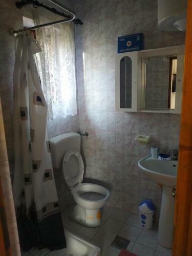 Hostal Vila Sanja