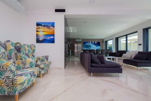 Luxury Villa Eligo With Private Pool And Sea View