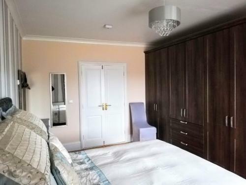 Hunters Lodge B&B