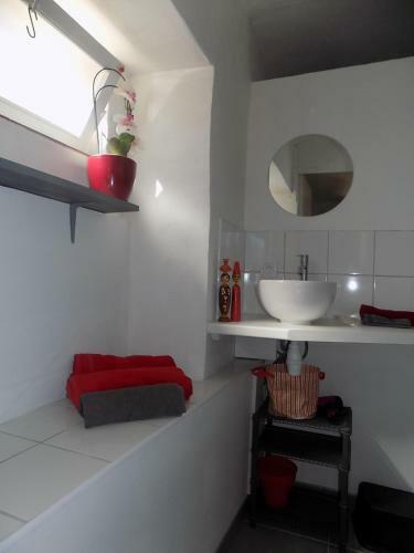 C�t� Cour, C�t� Jardin