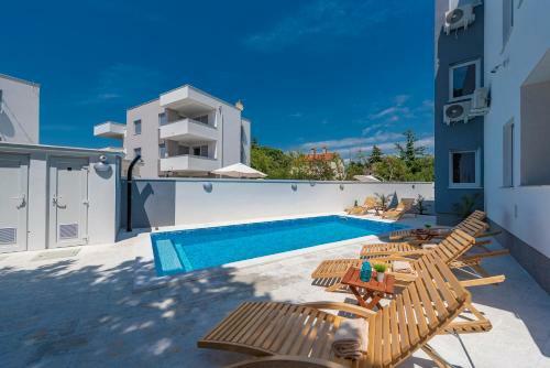 Apartamento Villa Star 1 A Centrally Located Ap. With A Pool