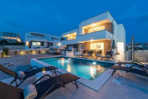 Apartamento Sunset Mood 2 Modern Sea View Ap With A Pool