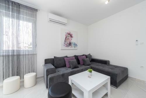 Apartamento Villa Star 2 A Centrally Located Ap. With A Pool