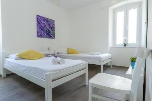 Seaside Holiday House Novalja, Pag - 17212