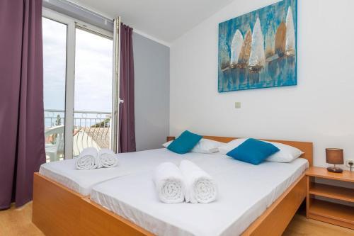 Apartments With A Parking Space Novalja, Pag - 17140