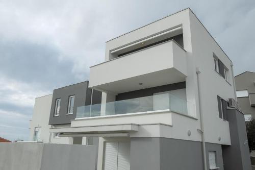 Apartments With A Parking Space Novalja, Pag - 17215