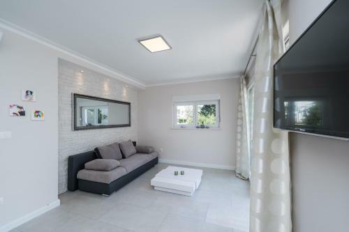 Tomana Deluxe Duplex Apartment With Jacuzzi