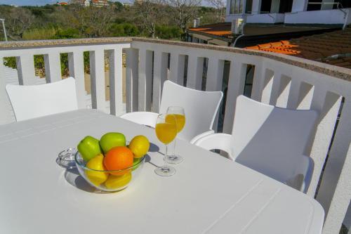 Lada Apartmani