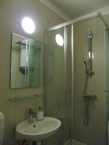 Lada Apartmani