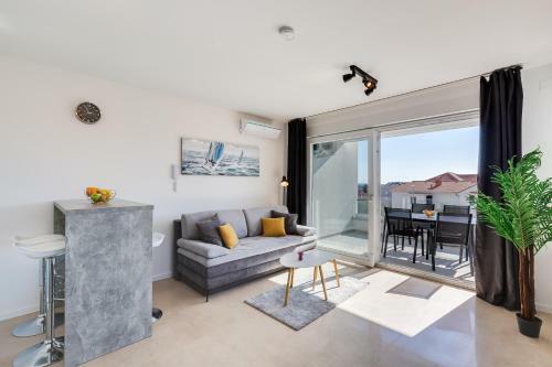 Nautilus Apartment