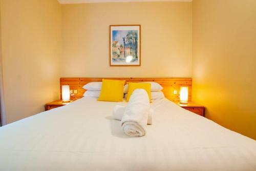 Apartamento The Killary At The Harbour Mills By Shortstays