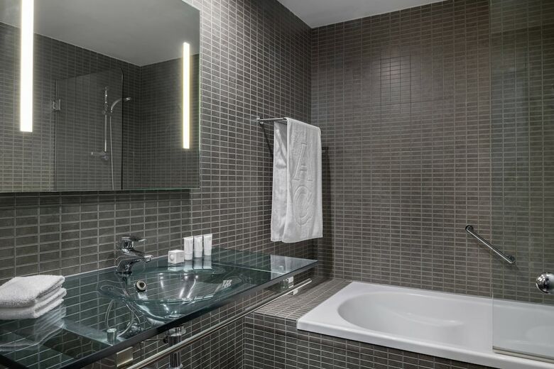 AC Hotel Porto, A Marriott Lifestyle Hotel