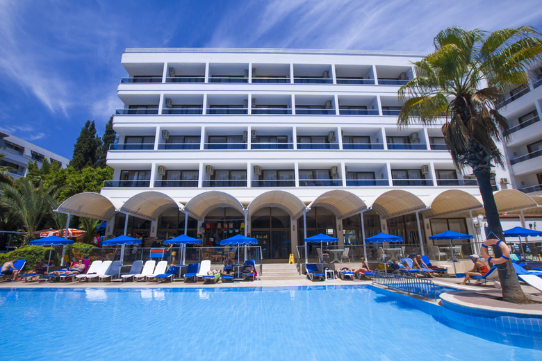 Hotel Kaya Maris