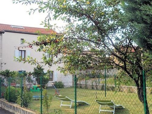 Vacances En Auvergne- G�te La Chandeli�re