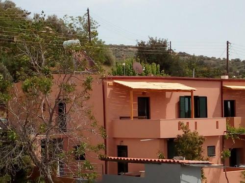 Vrondos Apartments