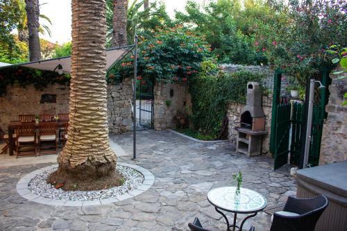 Villa Cindro House