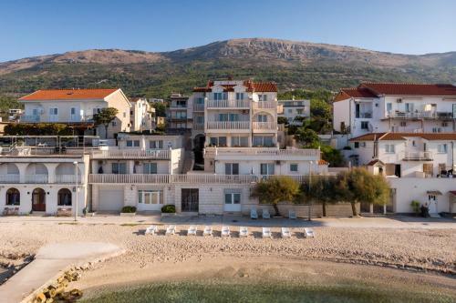 Hostal Apartments Antonio - Podstrana, Split