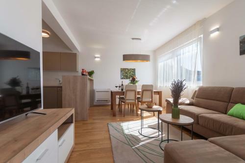 Apartment House Ivan John