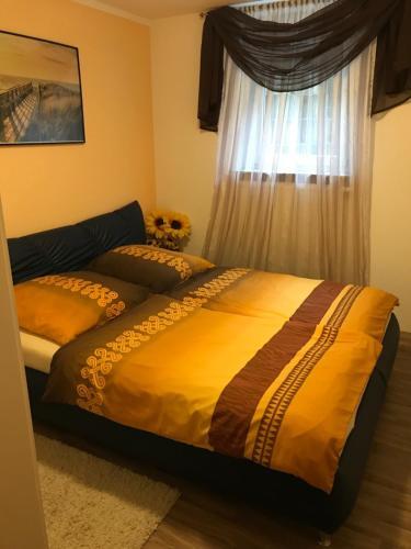 Apartamento Sch�ne & Ruhige Ferienwohnung