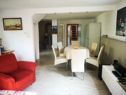 Ferienhaus Franz - An Der Elbe, Mit Gro�em Garten