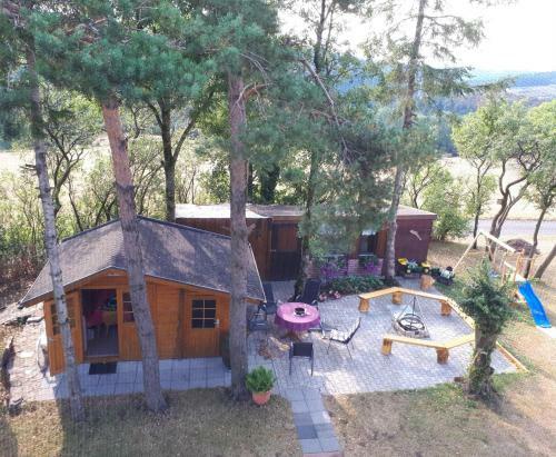 Apartamento Ferienwohnung H�gelhaus