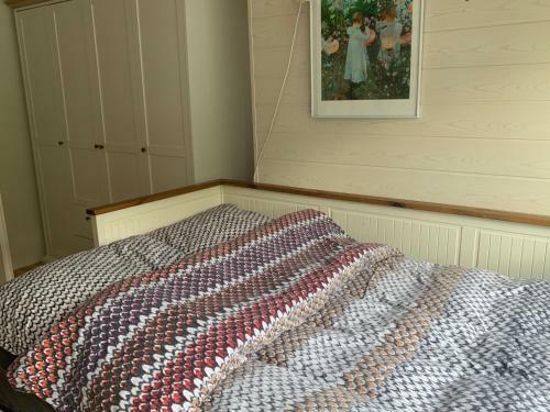 Charmante Doppelhaush�lfte Am Schwanensee In Pl�n
