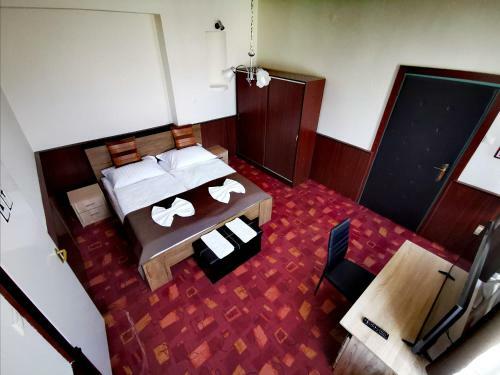 Bed & Breakfast Komplex -rendezv�nytermek-panzi�-apartman-irod�k-
