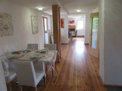Apartamento Ferienwohnung �ttersbach