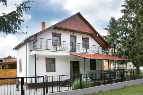 Hostal Starlight Apartment