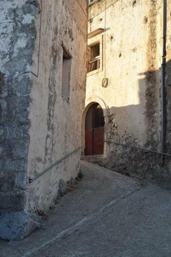 Fourfouras Cottage