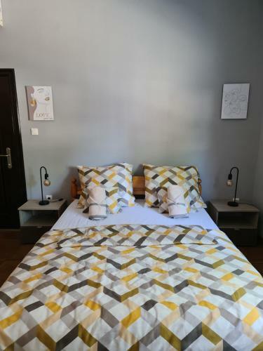 Hostal Amina Apartman