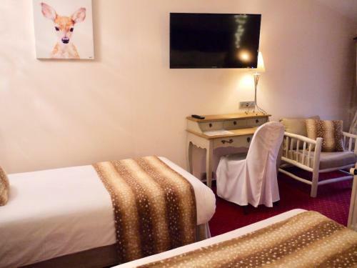 Hotel Le Chapeau Rouge