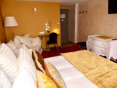 Hotel Le Chapeau Rouge